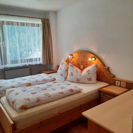 Apartment Haus Bergblick Spiss