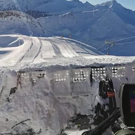 Haus Bergblick 슈피스